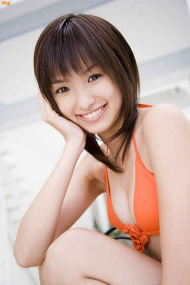 Akina Minami 9