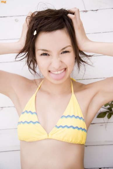 Akina Minami 28
