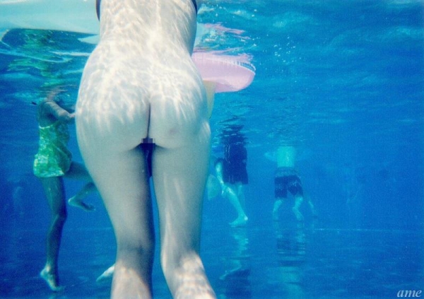 水中ヌード画像 水の中で全裸53枚の16枚目