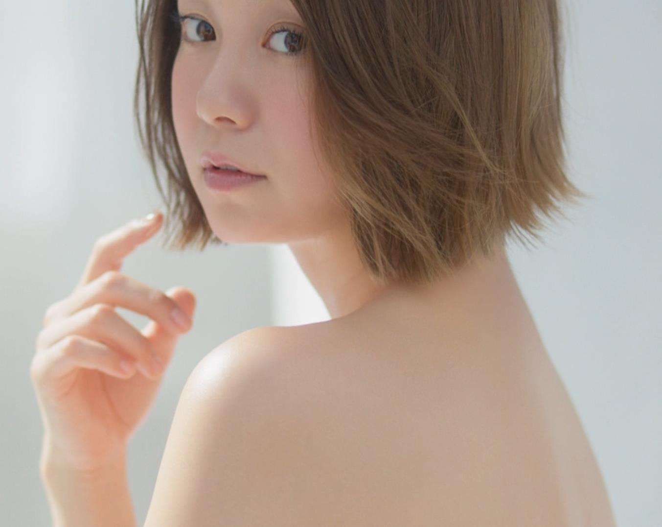 田中美保　裸のCMキャプ・エロ画像２